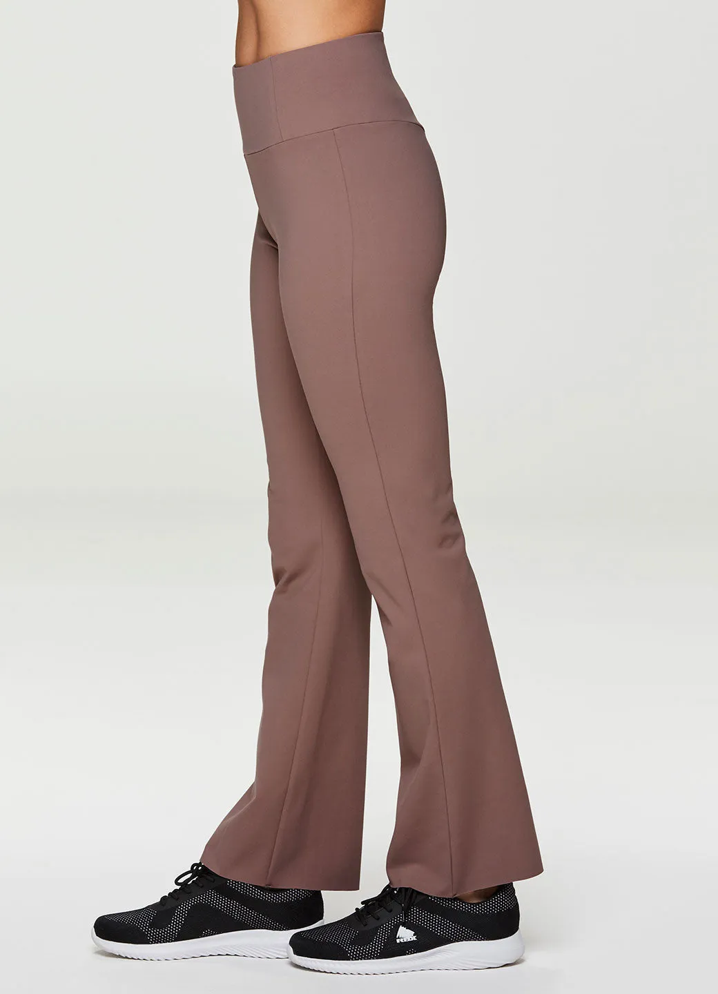 Avery Ultra Hold Bootcut Pant