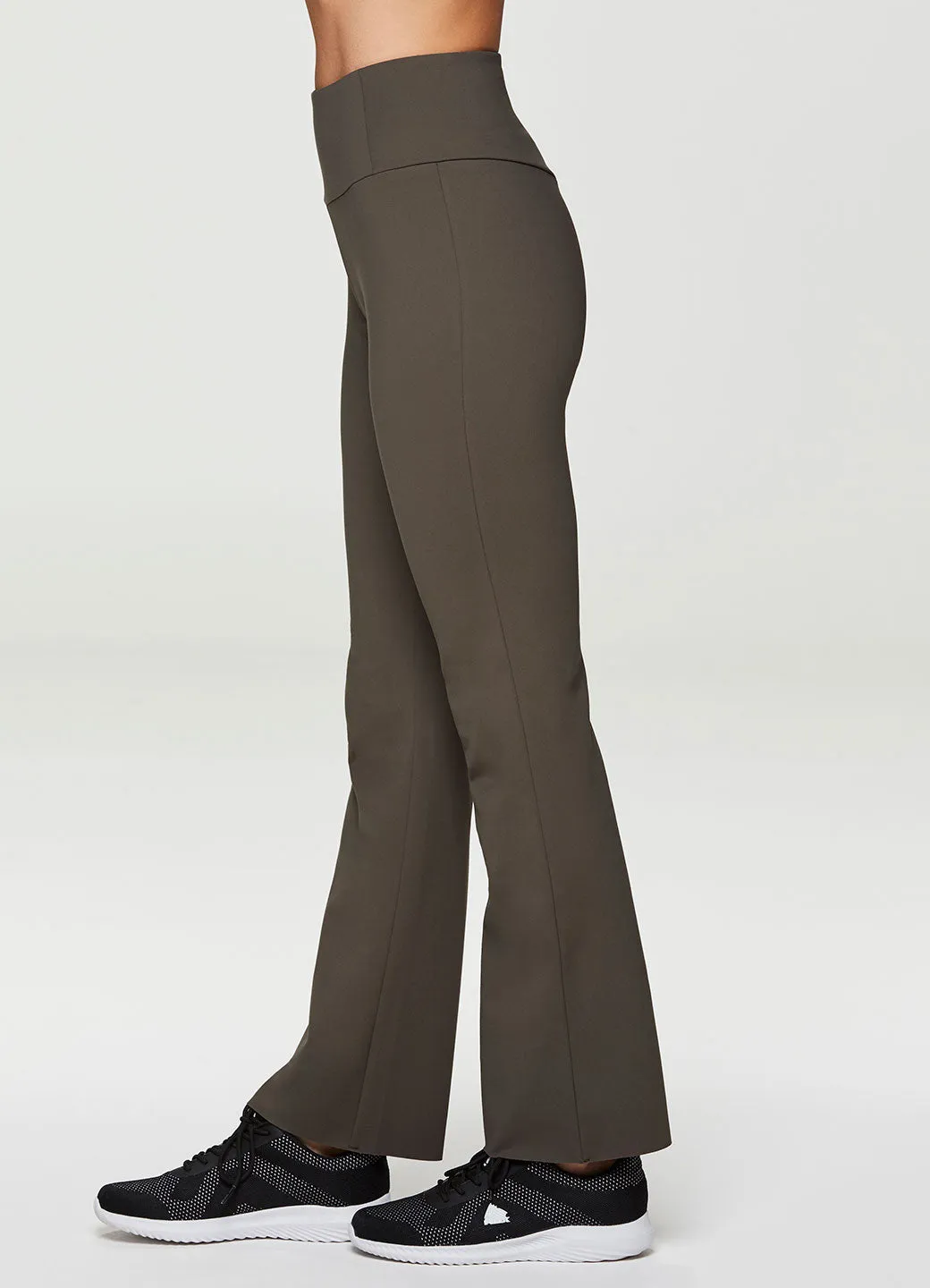 Avery Ultra Hold Bootcut Pant