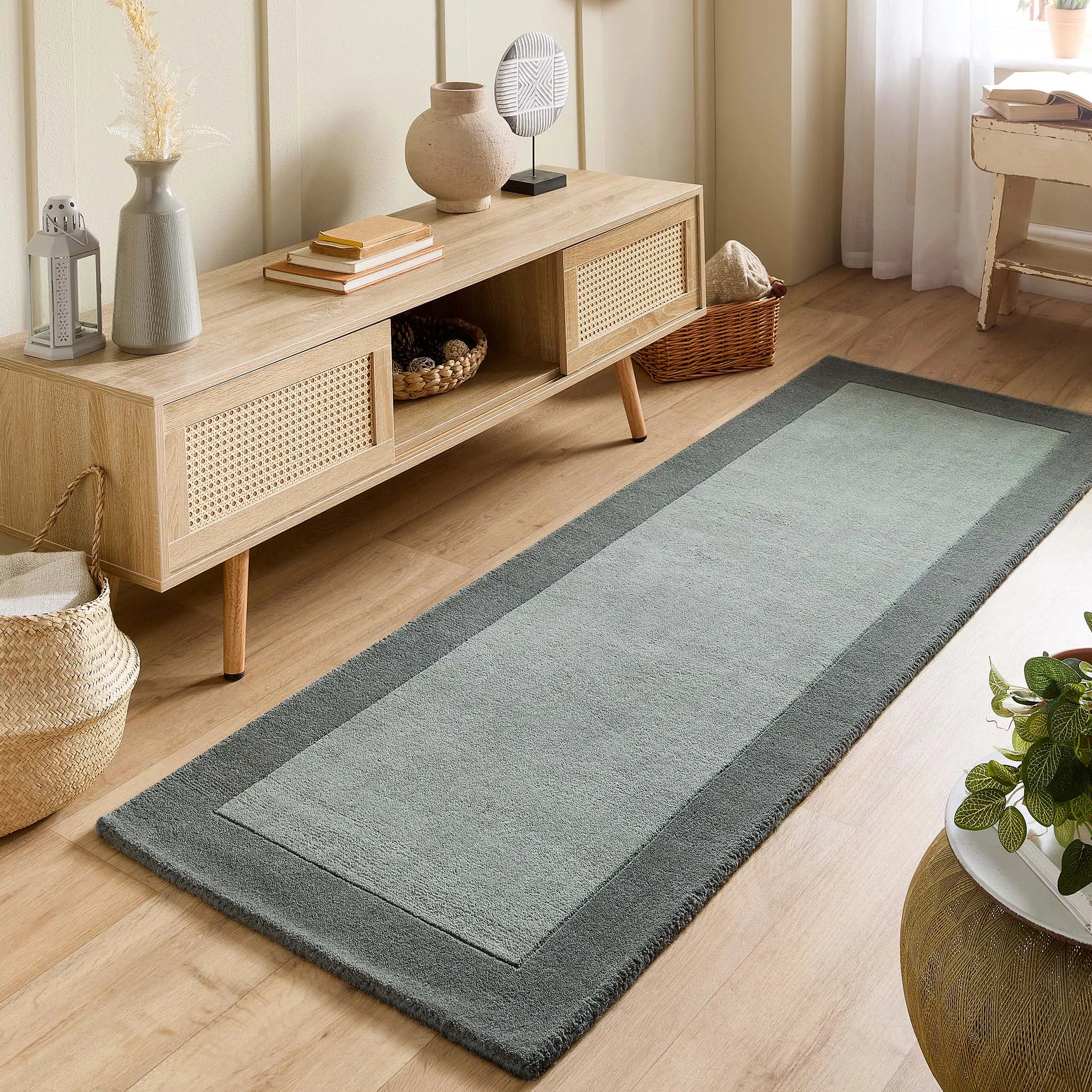 Borders Rug Sage Green