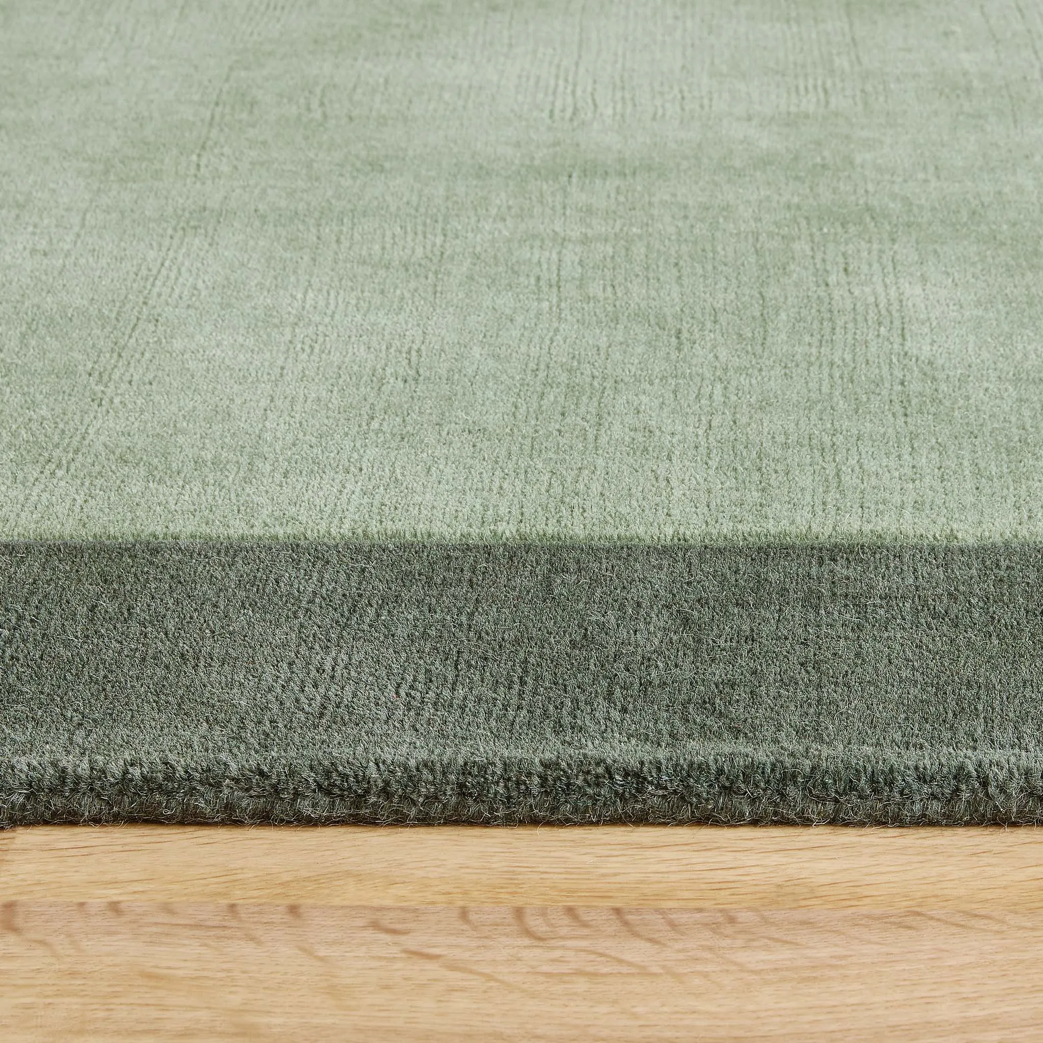 Borders Rug Sage Green