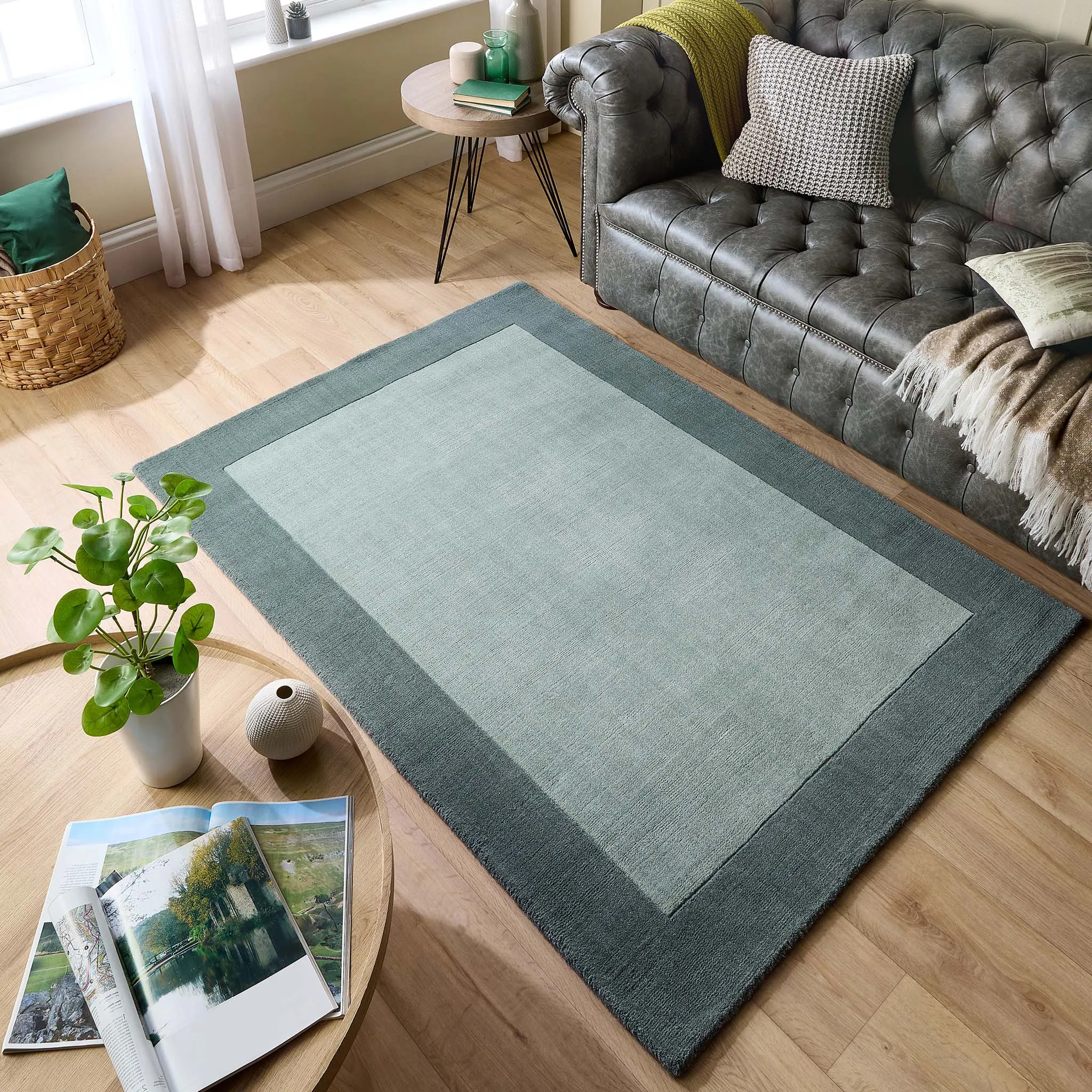 Borders Rug Sage Green