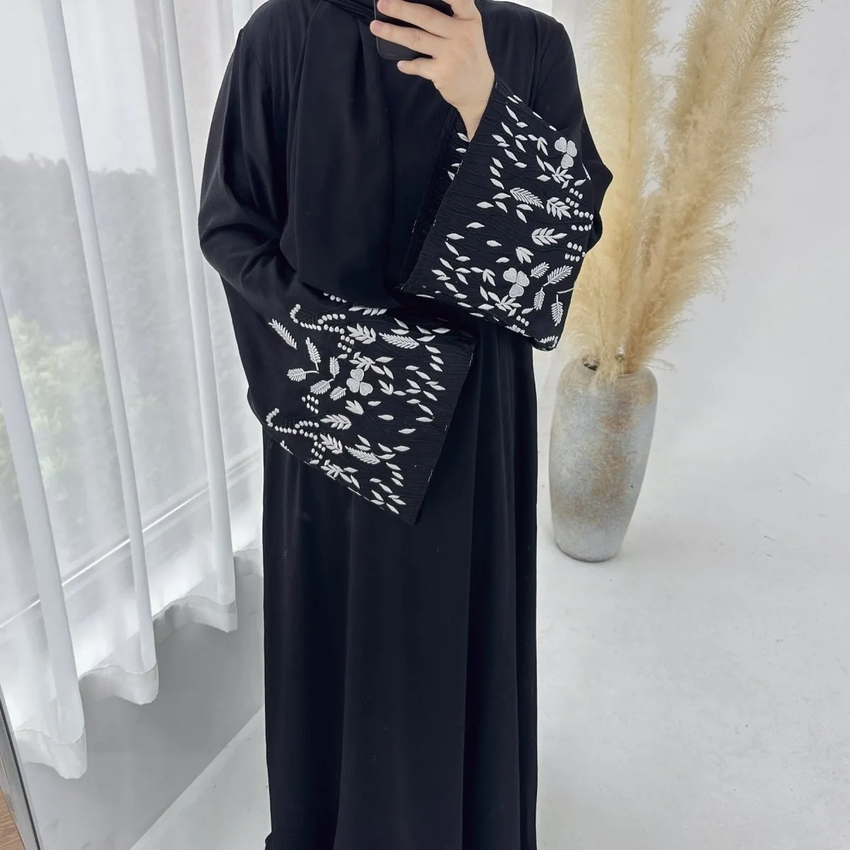 Embroidered with Leaves Elegant Abaya (MA088)