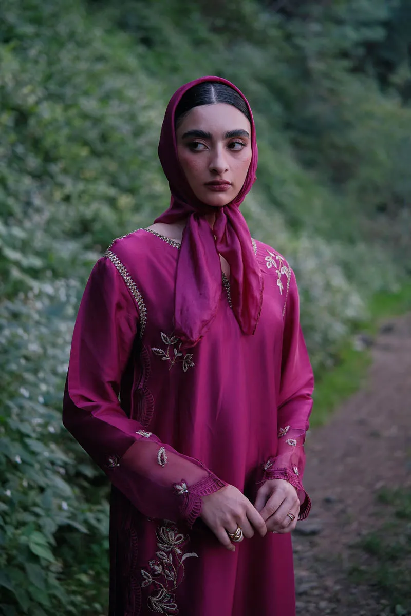 Hue Pret | Farasha Luxury Pret | Lira
