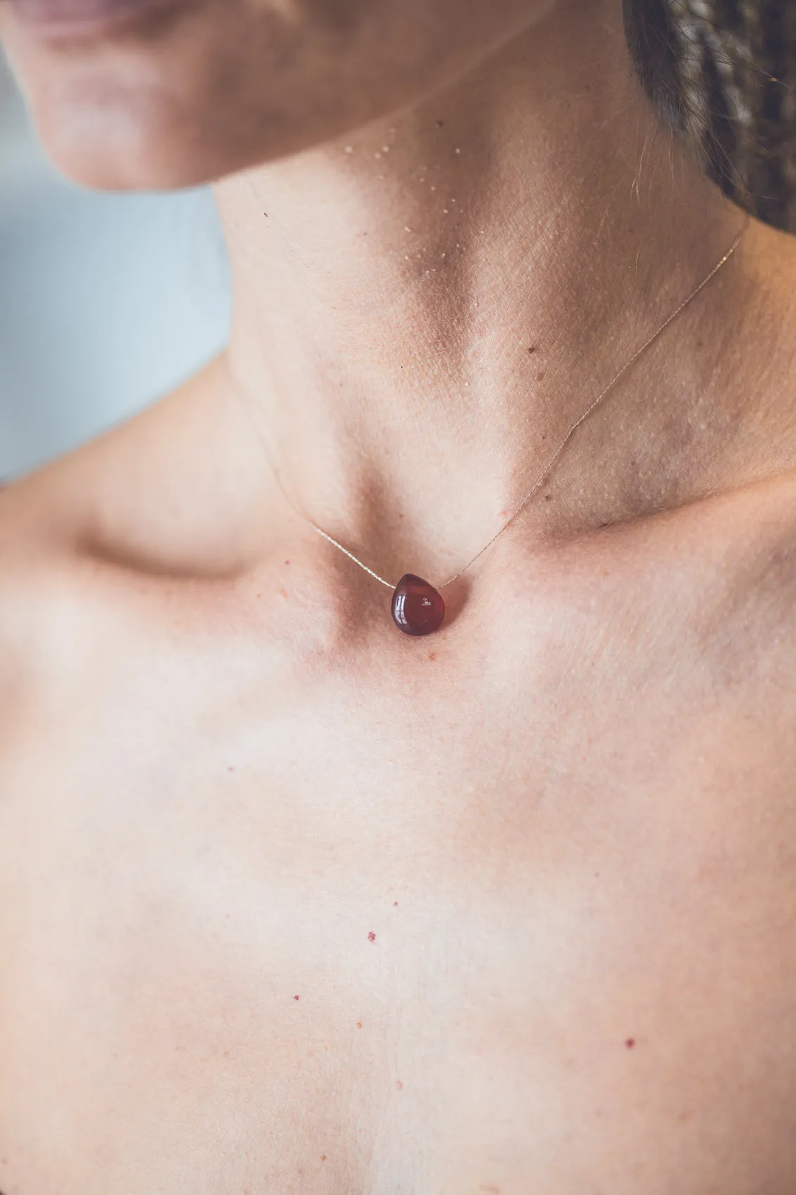 PURE CRYSTAL NECKLACE