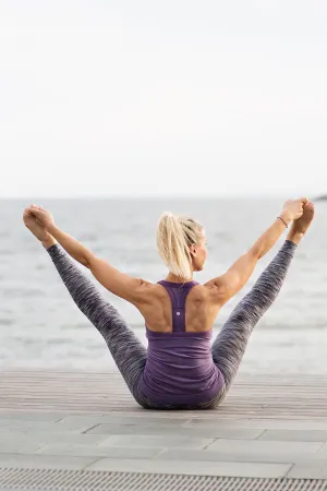 RUN & RELAX // WIDE STRAP BAMBOO TOP - PURPLE SHADOW